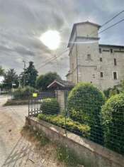Foto V000699 - Porzione di castello a Spoleto