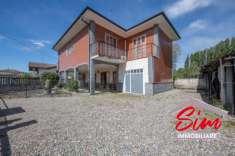 Foto Villa a schiera in vendita a Casaleggio Novara - 5 locali 200mq