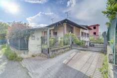 Foto Villa a schiera in vendita a Castelletto Sopra Ticino