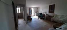 Foto Villa a schiera in vendita a Castelnovo Di Sotto - 5 locali 200mq