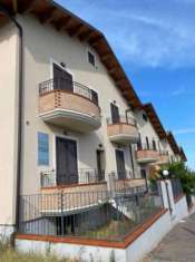 Foto Villa a schiera in vendita a Mosciano Sant'Angelo - 7 locali 200mq