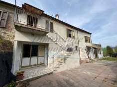 Foto Villa a schiera in vendita a Rosignano Marittimo - 6 locali 260mq