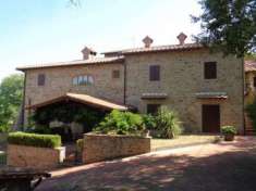 Foto Villa bifamiliare in vendita a Arezzo - 20 locali 600mq
