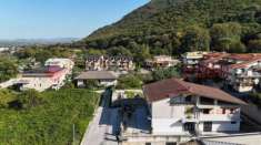 Foto Villa bifamiliare in vendita a Arpaia - 4 locali 600mq