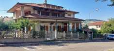 Foto Villa bifamiliare in vendita a Montecalvo In Foglia - 10 locali 461mq