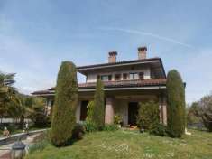 Foto Villa bifamiliare in vendita a Pinerolo