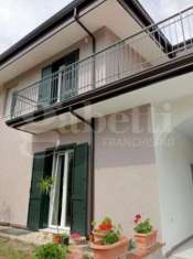 Foto Villa bifamiliare in vendita a San Paolo Bel Sito - 223mq