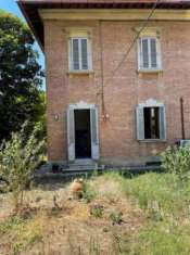 Foto Villa bifamiliare in vendita a Siena - 8 locali 260mq