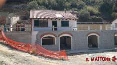 Foto Villa in Vendita, pi di 6 Locali, 150 mq, Deiva Marina