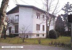 Foto Villa in Vendita, pi di 6 Locali, 6 Camere, 680 mq (MONZA SAN R