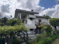 Foto Villa in vendita a Bagnolo Piemonte