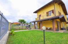 Foto Villa in vendita a Bernate Ticino - 5 locali 160mq