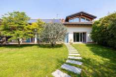 Foto Villa in vendita a Besnate