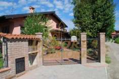 Foto Villa in vendita a Borgo Ticino - 5 locali 320mq
