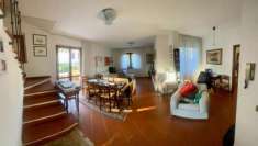 Foto Villa in vendita a Braccagni - Grosseto 210 mq  Rif: 1083274