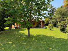 Foto Villa in Vendita a Camaiore Via Fratelli Rosselli,