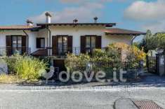 Foto Villa in vendita a Caravate