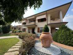 Foto Villa in vendita a Castel San Giovanni - 8 locali 300mq