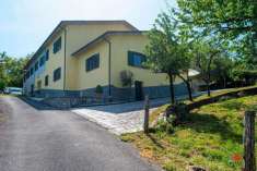 Foto Villa in vendita a Castelnuovo Di Garfagnana