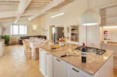 Foto Villa in vendita a Cegliolo - Cortona 300 mq  Rif: 1249304