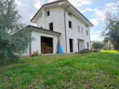 Foto Villa in vendita a Cervaiolo - Montignoso 400 mq  Rif: 1038590