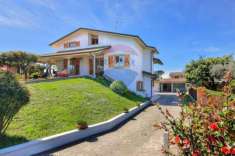 Foto Villa in vendita a Cologno Al Serio - 3 locali 322mq