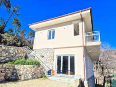 Foto Villa in vendita a Finale Ligure - 7 locali 160mq