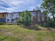 Foto Villa in vendita a Foligno - 4 locali 370mq