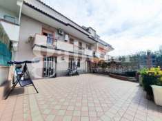 Foto Villa in vendita a Giugliano In Campania - 5 locali 180mq
