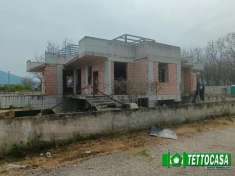 Foto Villa in vendita a Mariglianella - 15 locali 240mq