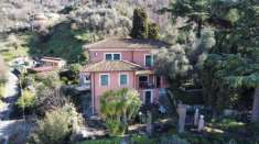 Foto Villa in vendita a Massa 221 mq  Rif: 1249368