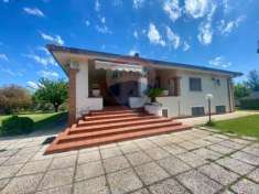 Foto Villa in vendita a Nettuno - 7 locali 250mq