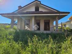 Foto Villa in vendita a Nizza Monferrato