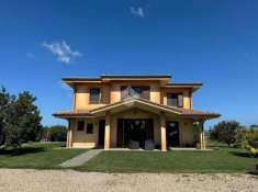 Foto Villa in vendita a Oristano