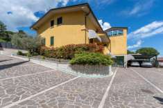 Foto Villa in vendita a Perugia - 8 locali 377mq