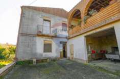 Foto Villa in vendita a Piazza Armerina - 8 locali 158mq