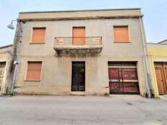 Foto Villa in vendita a Quartu Sant'Elena - 6 locali 215mq