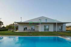 Foto Villa in vendita a Ragusa - 7 locali 340mq