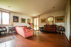 Foto Villa in vendita a Reggio Emilia - 5 locali 322mq