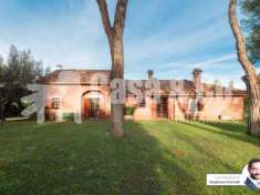 Foto Villa in vendita a Roma - 10 locali 555mq