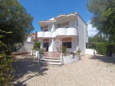 Foto Villa in vendita a Santa Marinella