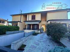 Foto Villa in vendita a Torrevecchia Pia
