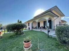 Foto Villa in vendita a Villafranca In Lunigiana