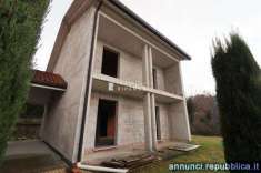 Foto Villa singola in vendita a Oggiono.,Posta