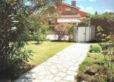 Foto Villa trifamiliare in vendita a Rivarossa - 3 locali 180mq