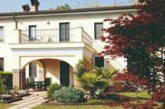 Foto Villa unifamiliare in vendita a Borgarello - 5 locali 270mq