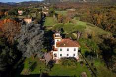 Foto Villa unifamiliare in vendita a Lucca