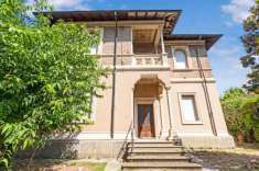 Foto Villa unifamiliare in vendita a Massa Lombarda - 8 locali 314mq