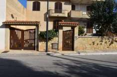 Foto Villa unifamiliare in vendita a Mazara Del Vallo - 5 locali 180mq
