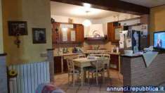 Foto Ville, villette, terratetti Ascoli Piceno cucina: Abitabile,